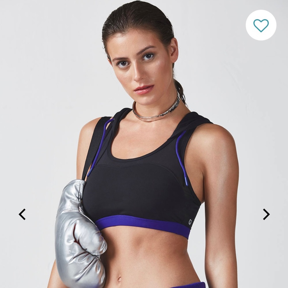 Fabletics -Hooded Sports Bra -“Bryant Sports Bra”
